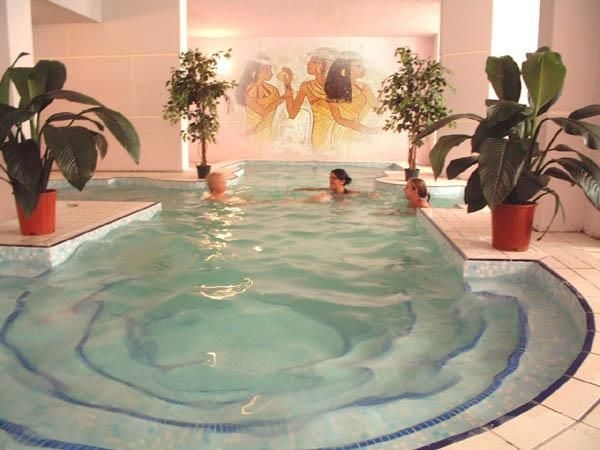 Hotel Topaz1