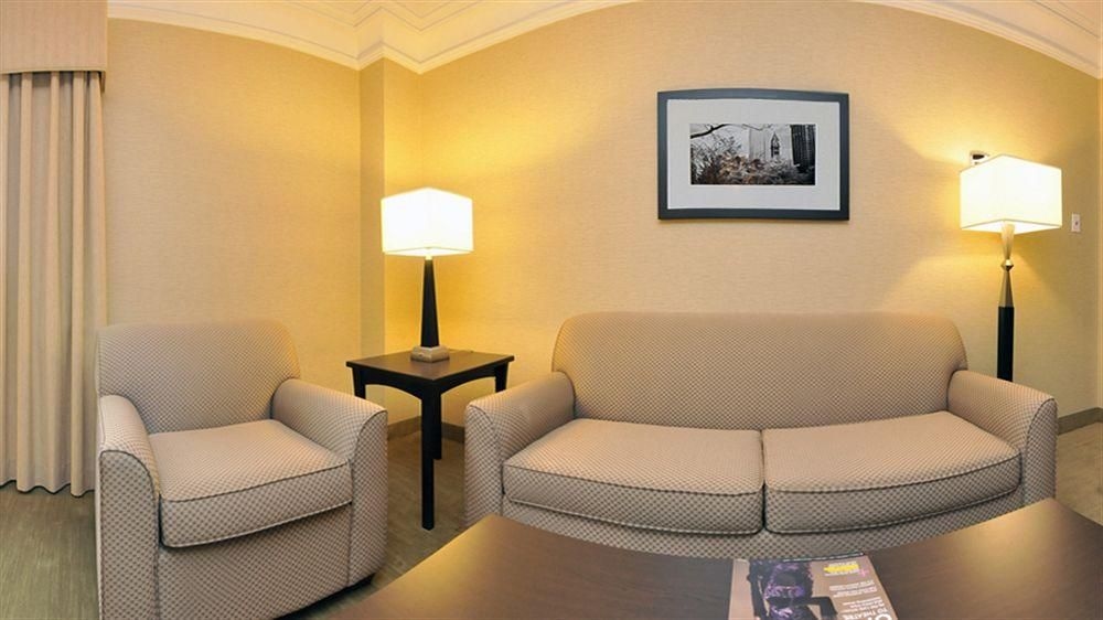 Ramada Plaza Toronto0