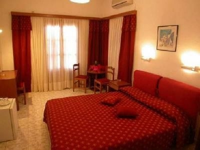Charissis Hotel0