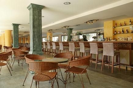 Barcelo Pueblo Park Hotel4