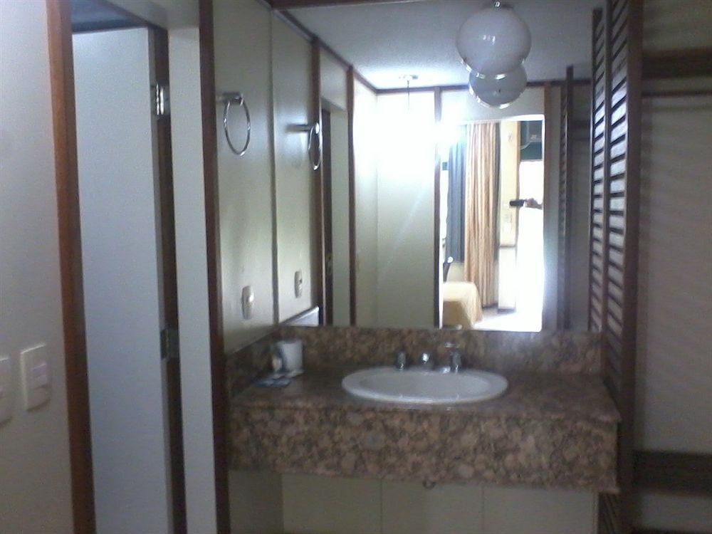 Century Park Hotel4