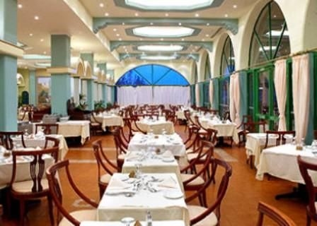 Atrium Palace Hotel3