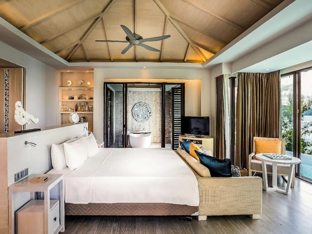 Pullman Phuket Arcadia Naithon Beach Resort2