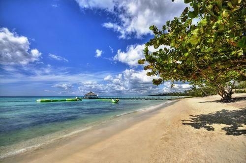 Cadaques Caribe Resort and Villas2