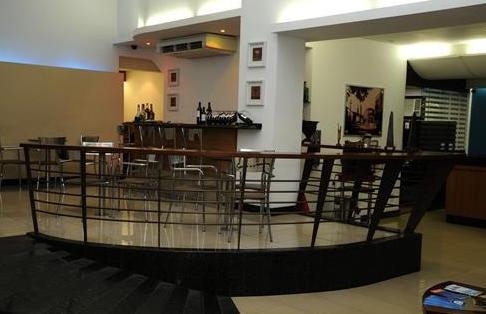 Merco Plaza Hotel3
