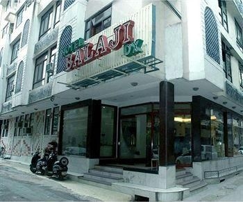 Balaji Deluxe Hotel3