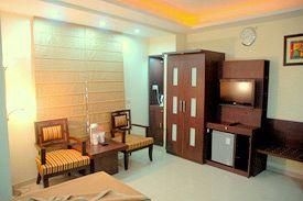 Balaji Deluxe Hotel1