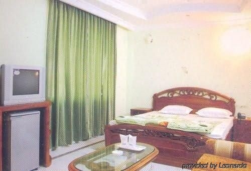 Hotel Royal Residency2