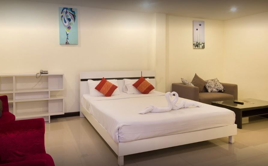Royal Q and D Suites Pattaya2