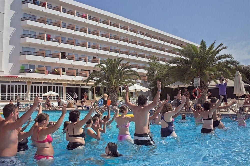 Caribe Hotel3