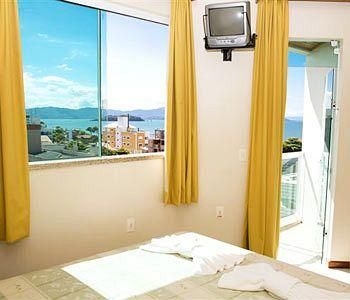 Victoria Palace Hotel3