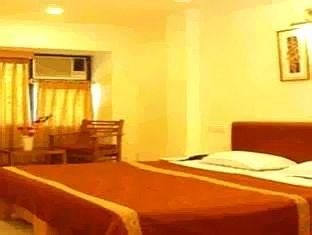Hotel Bandra Residency3