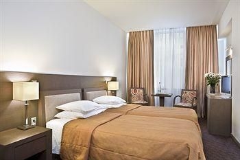 Amalia Hotel3