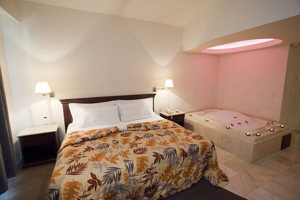 HG Hotel4