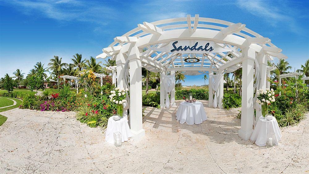 Sandals Emerald Bay1