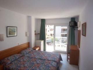 Hostal Residencia Sutimar3