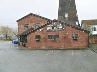 Arties Mill & Lodge2