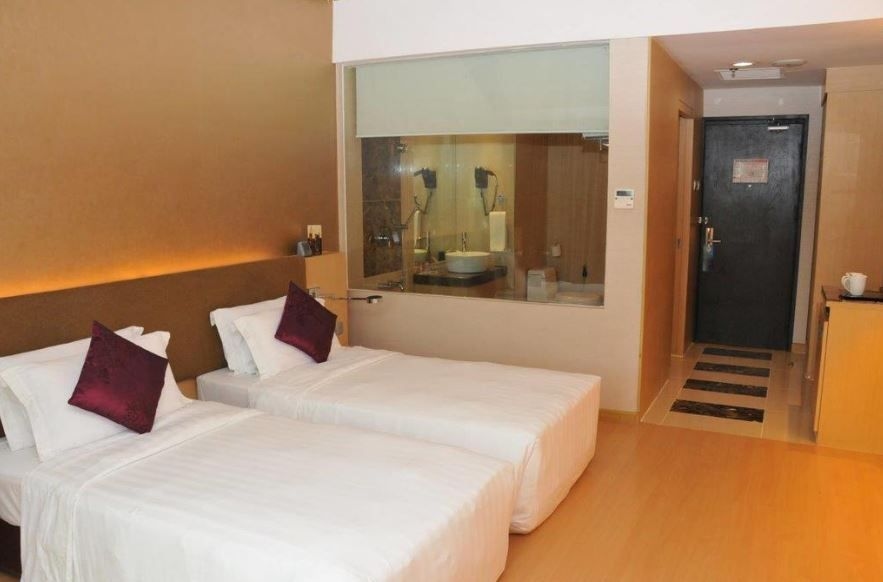 โรงแรมเดอะ คลากัน รีเจนซี (The Klagan Regency)0