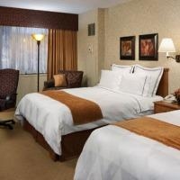 Crowne Plaza Minneapolis West4