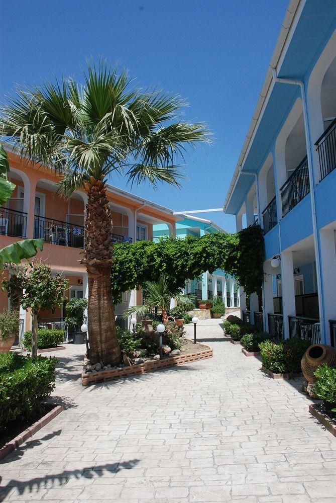 Sofias Hotel2