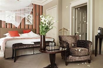 Hotel des Mathurins0