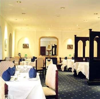 Best Western Royal Chase Hotel4