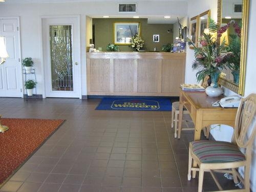 Best Western Blues Traveler Inn2