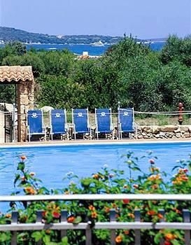 Colonna Beach Hotel1
