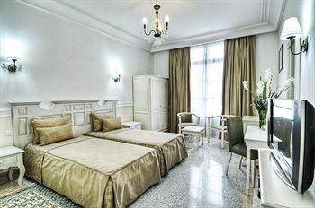 Majestic Tunis0