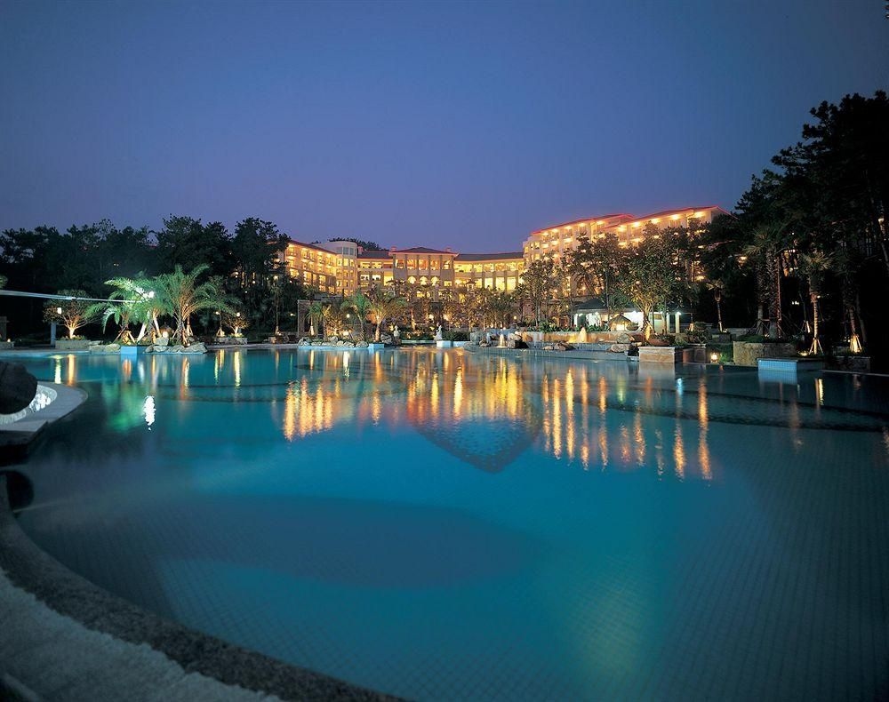 New Century Hangzhou Qiandao Lake Resort1