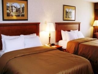 Clarion Inn And Summit Center1