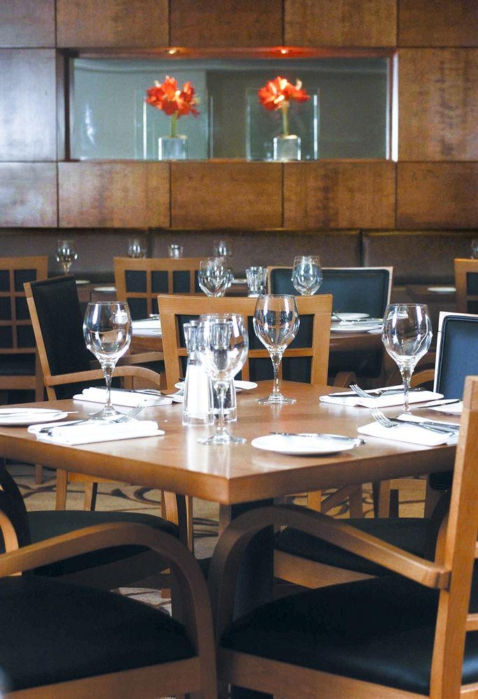 Mercure Cardiff Holland House Hotel and Spa3