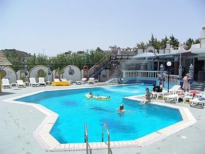 Fantasy Hotel4