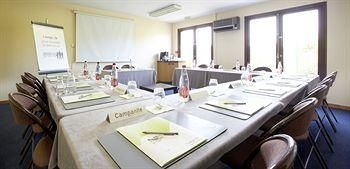 Campanile Salon- De- Provence1