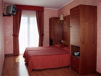 Ridomar Hotel4