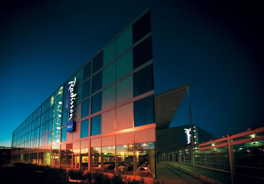 Radisson Blu Hotel London Stansted Airport0