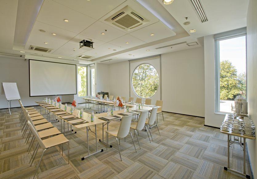 Richmond Nua Wellness & Spa2