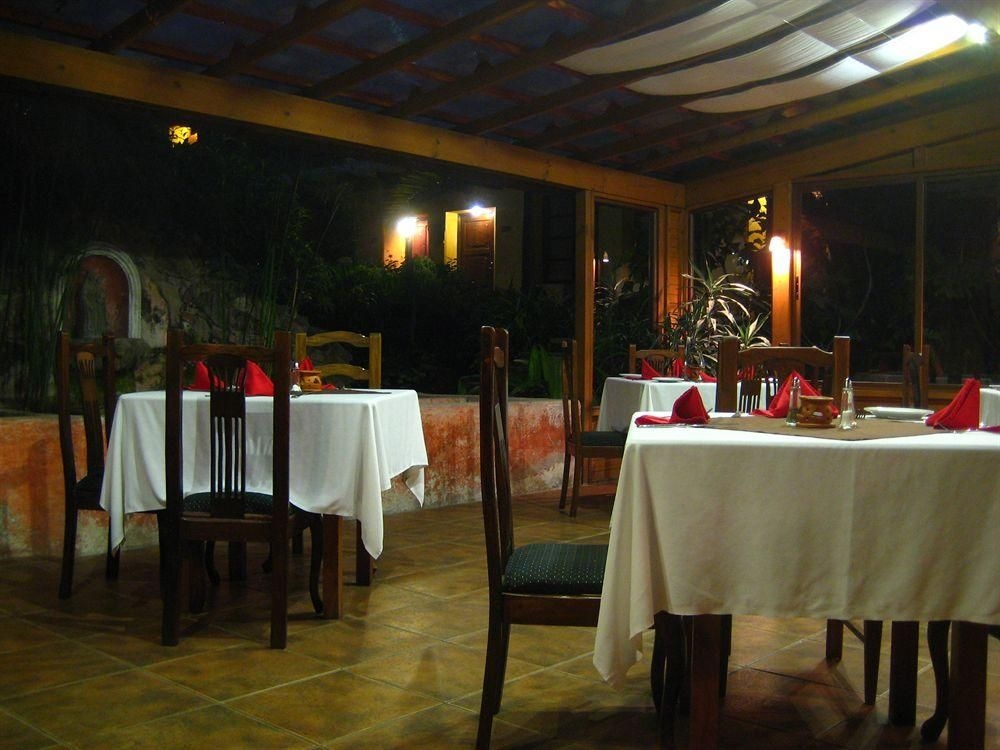Hotel Las Farolas1