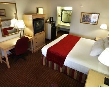 Best Western Truman Inn4
