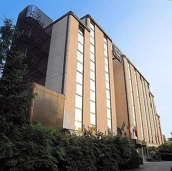 Antony Hotel3