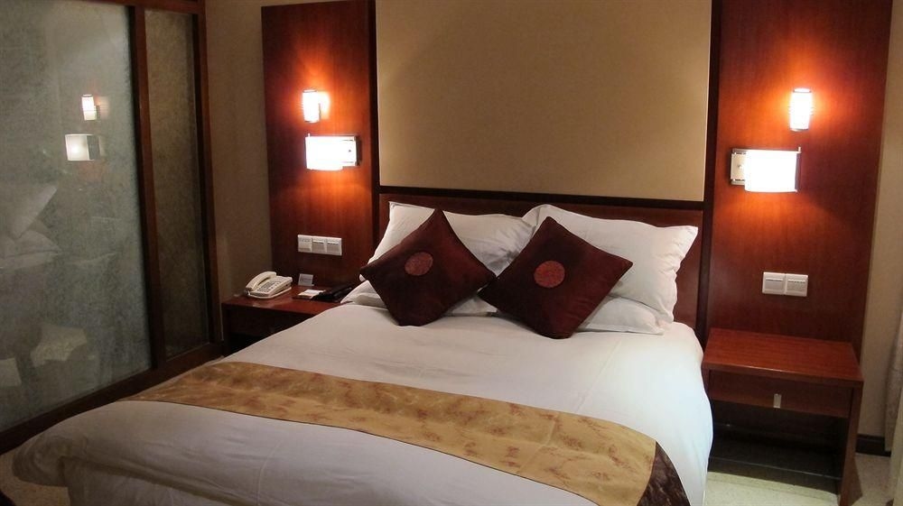 Suzhou Glamor Hotel3