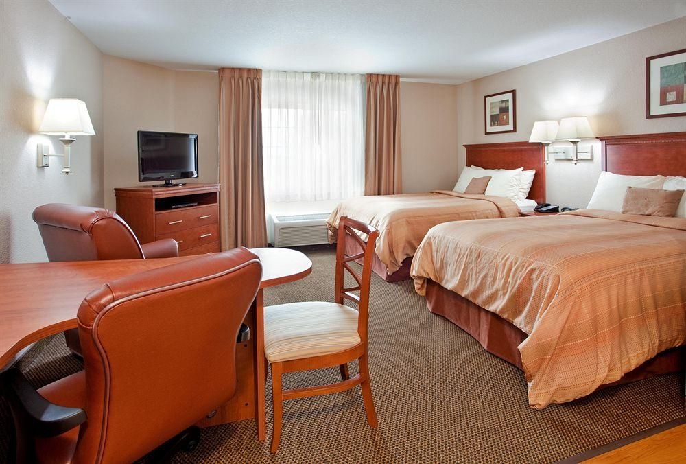 Candlewood Suites Kansas City Airport3