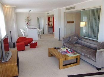 Sisus Hotel4