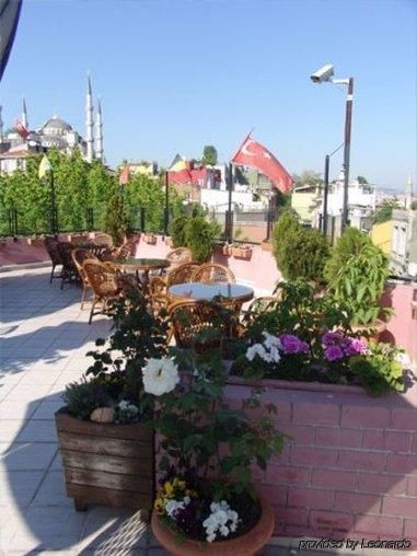 Artefes Hotel0
