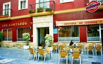 Los Cantaros4