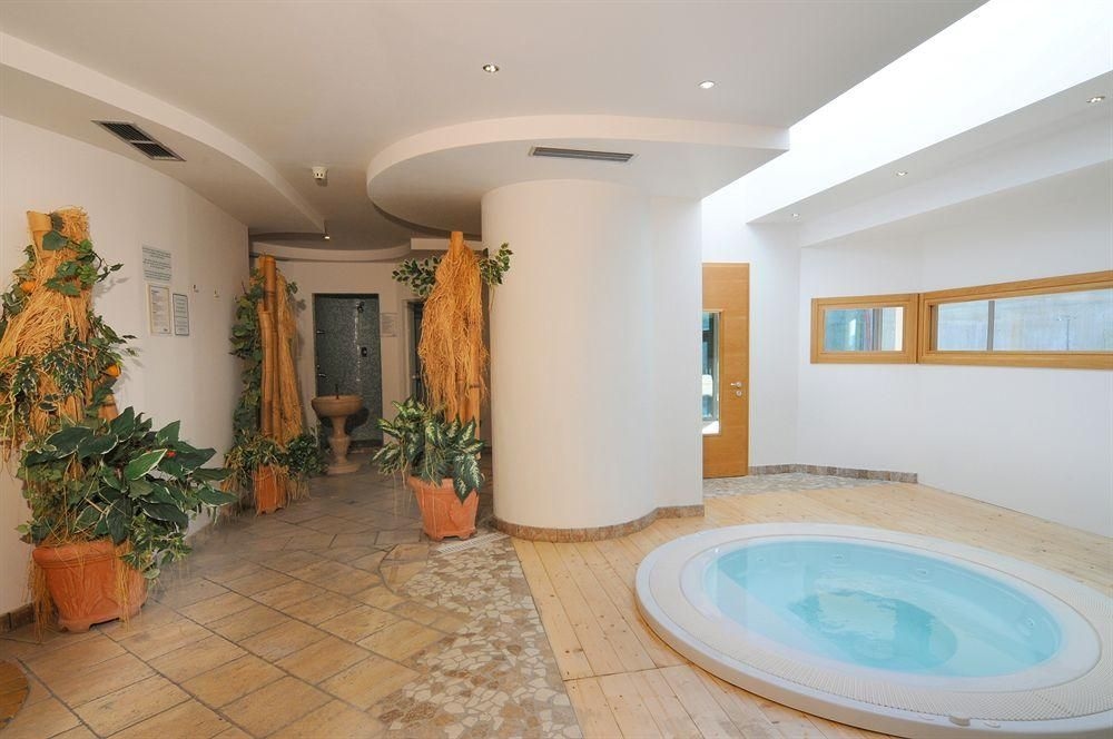 Holiday Inn Dimaro/val Di Sole4