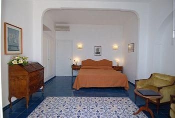 Grand Hotel Excelsior4