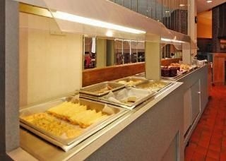 Quality Inn4