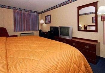 Comfort Inn West1