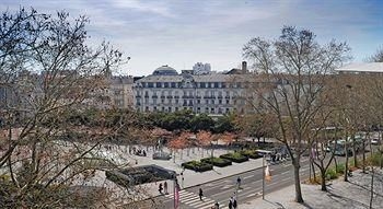 Le Grand Hotel de Tours3